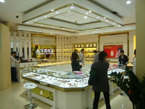 華昌珠寶杭州經(jīng)銷(xiāo)商盛大開(kāi)業(yè) 線(xiàn)上線(xiàn)下共譜珠寶新篇章